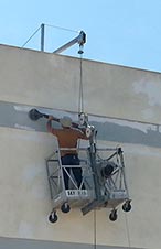 Βάψιμο εξωτερικού τοίχου στο Χολαργό χωρίς σκαλωσιά